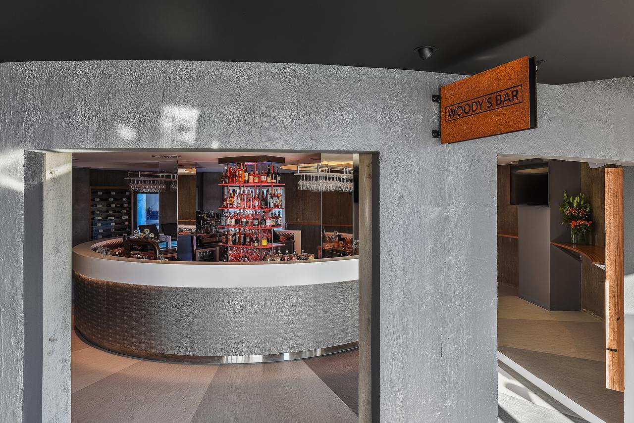 Peppers Silo Hotel Launceston Luaran gambar The bar at the entrance of the restaurant