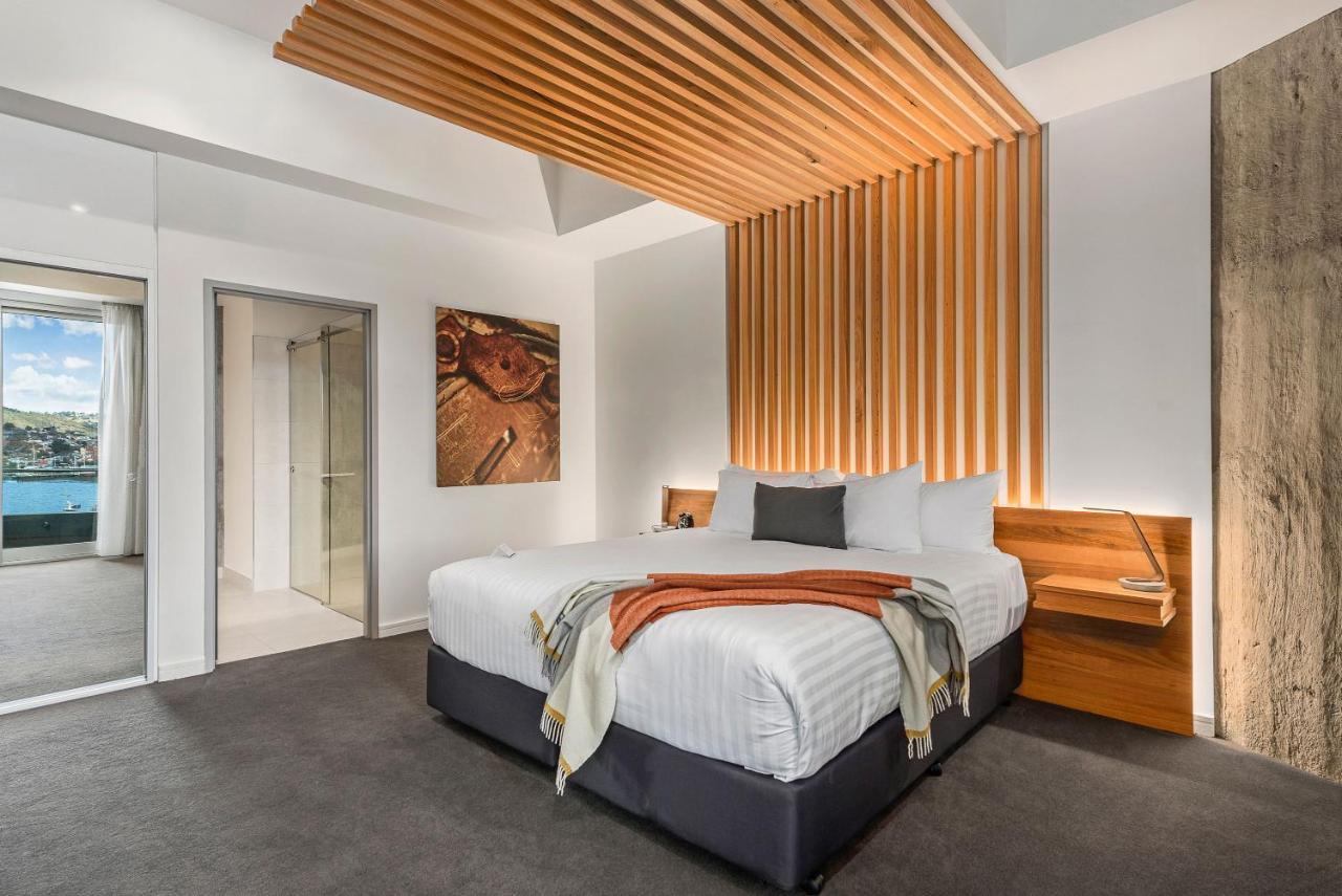 Peppers Silo Hotel Launceston Luaran gambar A bedroom at the hotel